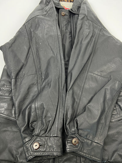【中古品】【メンズ】 AWURQUERQUE アルバカーキ LEATHER BLOUSON レザーブルゾン アウター ハーフコート ジャケット 178-260620-kk-13-hon サイズ：M カラー：BLACK 万代Net店