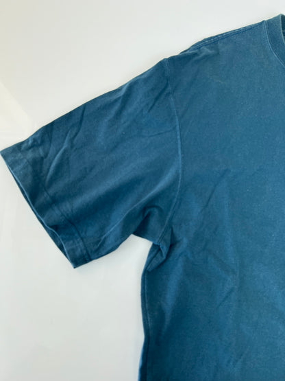 【現状渡し品】【メンズ】 Carhartt カーハート POCKET S/S TEE K87-984 ポケット ショートスリーブ Tシャツ 半袖 トップス 178-260620-kk-06-hon カラー：STREAM BLUE 万代Net店