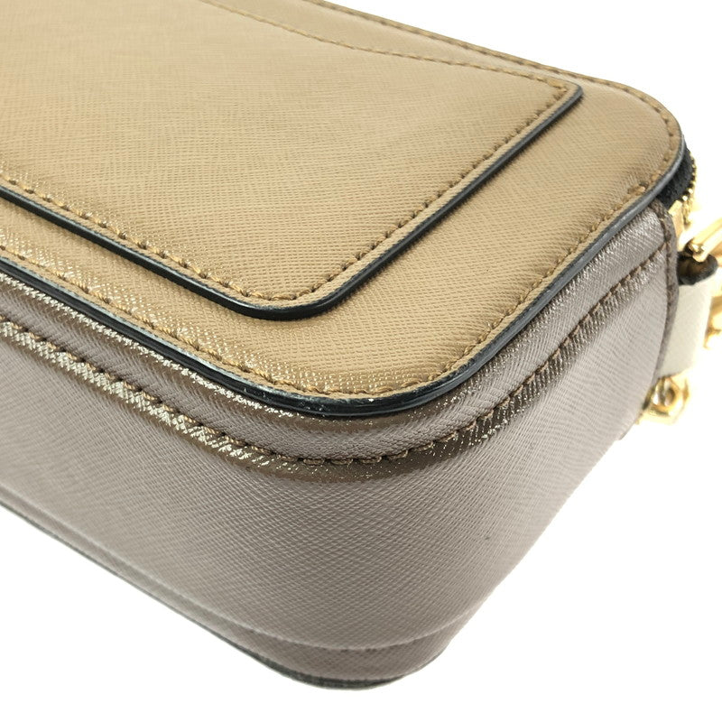 【中古品】【レディース】 MARC JACOBS マークジェイコブス THE SNAPSHOT M0014146 ザ スナップショット ショルダーバッグ "CEMENT MULCH" カバン 180-260616-na-07-tagh カラー：ブラウン系 万代Net店