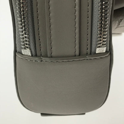 【中古品】【レディース】 LOEWE ロエベ CROSS BODY CAMERA BAG MINI 0011326543 クロスボディ カメラ バック 2WAYバッグ ショルダーバッグ カバン 180-260608-na-02-tagh カラー：SHELL GRAY 万代Net店