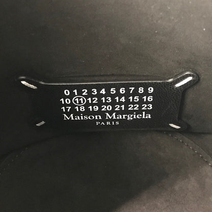 【中古品】【レディース】 MAISON MARGIELA メゾン マルジェラ BELT BAG POUCH SB2ZH0003 ベルト バッグ ポーチ ショルダーバッグ カバン 並行輸入品 180-260613-na-08-tagh カラー：ブラック 万代Net店