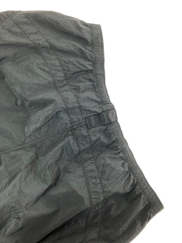 【中古品】【メンズ】 STONE ISLAND ストーン アイランド NYLON METAL IN ECONYLR SHORTS L1S15L100008S0019 国内正規 エコナイロン ショートパンツ ボトムス 152-260621-rt-11-tagh サイズ：36 カラー：ブラック 万代Net店