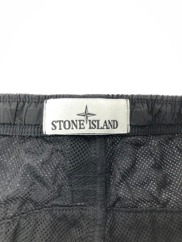 【中古品】【メンズ】 STONE ISLAND ストーン アイランド NYLON METAL IN ECONYLR SHORTS L1S15L100008S0019 国内正規 エコナイロン ショートパンツ ボトムス 152-260621-rt-11-tagh サイズ：36 カラー：ブラック 万代Net店