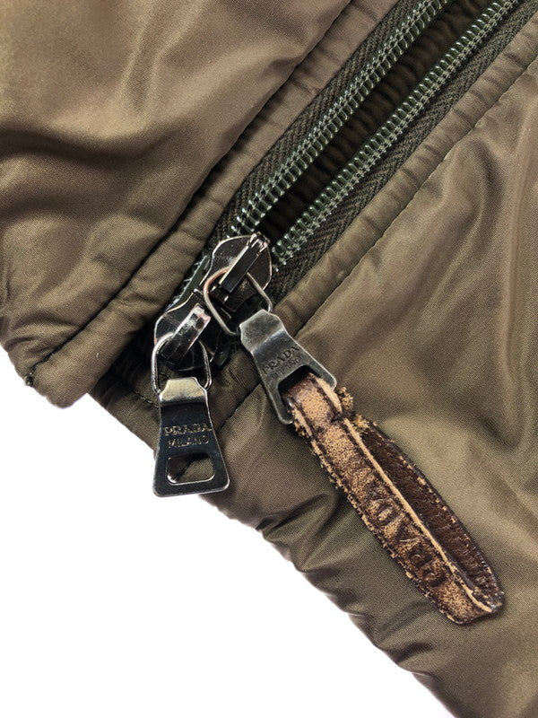 【現状渡し品】【メンズ】 PRADA SPORT プラダ スポーツ NYLON PADDING JACKET 0000ET-C0838-00002 ART.SGA293 ナイロン パディング ジャケット 中綿ジャケット アウター 146-260622-na-28-tagh サイズ：46 カラー：オリーブ系 万代Net店