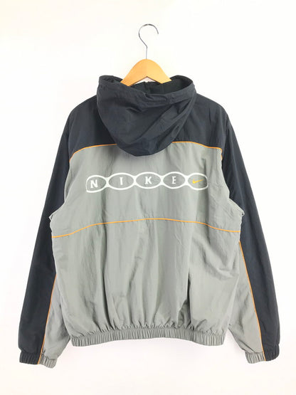 【中古品】【メンズ】 NIKE ナイキ CLUB MEN'S HOODED JACKET IH5962-029 クラブ メンズ フーデッド ジャケット ライトアウター 148-260625-rt-28-tagh サイズ：M カラー：グレー/ブラック 万代Net店