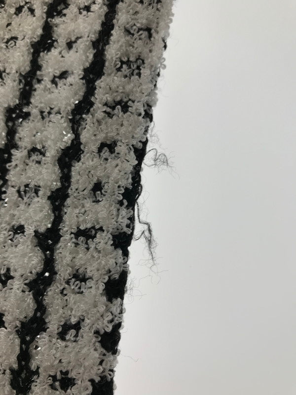 【中古品】【レディース】 CHANEL BOUTIQUE シャネル ブティック COCO MARK BUTTON KNIT CARDIGAN ココ マーク ボタン ニット カーディガン トップス 183-260621-rt-05-tagh サイズ：不明 下記参照 カラー：ホワイト/ブラック 万代Net店