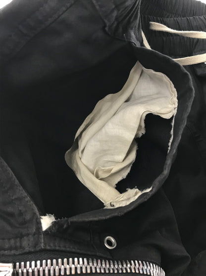 【現状渡し品】【メンズ】 RICK OWENS リックオウエンス 24SS BAUHAUS CARGO RU01D3377-TE バウ ハウス カーゴ パンツ ボトムス 国内正規 152-260709-rt-06-tag サイズ：不明 下記参照 カラー：ブラック 万代Net店