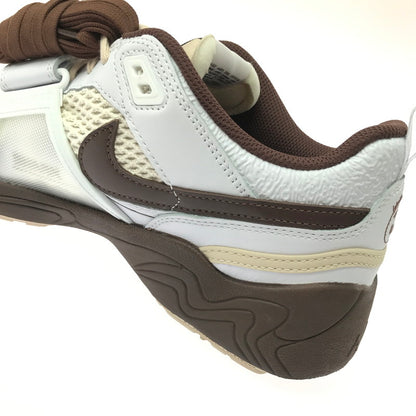 【中古美品】【メンズ】 NIKE ナイキ × TRAVIS SCOTT トラヴィス スコット ZOOM FIELD JAXX HQ3073-100 ズーム フィールド ジャックス スニーカー 靴 160-260711-na-05-tagh サイズ：28cm US 10 カラー：WHITE/LIGHT CHOCOLATE-WHITE
YEAR
2024 万代Net店