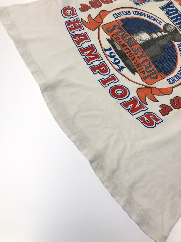 【現状渡し品】【メンズ】 NHL ナショナル・ホッケー・リーグ 1994 STANLEY CUP NEW YORK RANGERS T-SHIRT スタンレー カップ ニューヨーク レンジャーズ Tシャツ トップス 146-260823-rt-02-tagh サイズ：L カラー：ホワイト 万代Net店