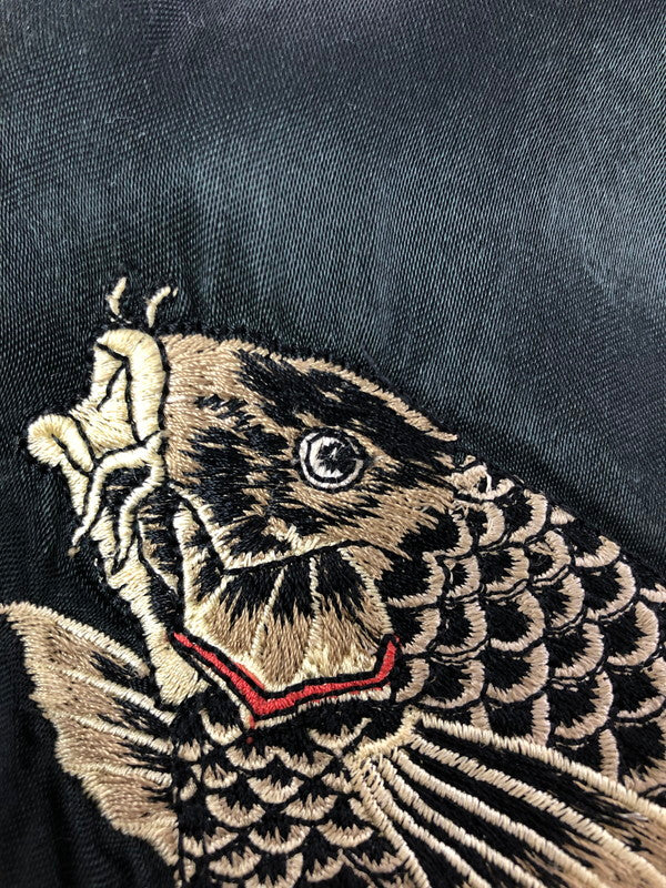 【現状渡し品】【メンズ】 花旅楽団 ハナタビ ガクダン SOUVENIR JACKET 鬼若丸の鯉退治 スーベニア ジャケット ライトアウター 145-260716-rt-13-tagh サイズ：L カラー：グリーン/ベージュ 万代Net店