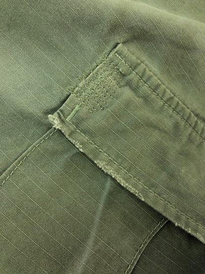 【現状渡し品】【メンズ】 SEQUEL シークエル 25SS BDU CARGO PANTS ２５年春夏モデル カーゴ パンツ ボトムス 153-260715-rt-23-tagh サイズ：L カラー：カーキ 万代Net店