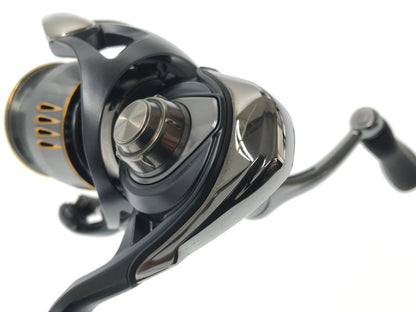 【中古品】 DAIWA ダイワ 23 エアリティ LT2000S-P スピニングリール 釣り 釣り具等 134-260804-YY-03-tagh 万代Net店