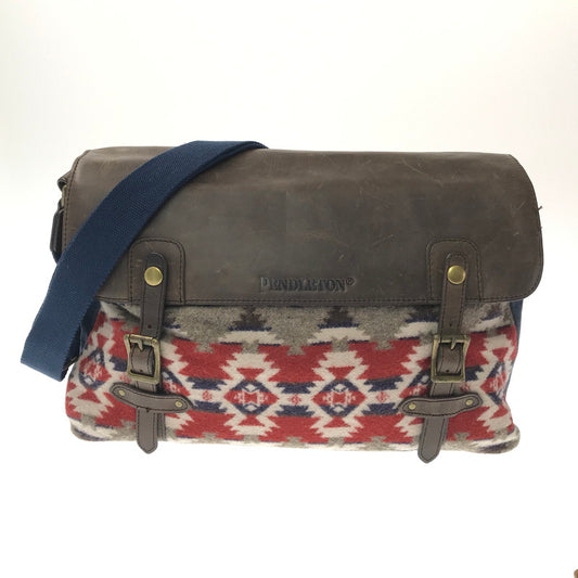 【現状渡し品】【メンズ/レディース】 PENDLETON NATIVE PATTERN WOOLEN MILLS MESSENGER BAG ウールン ミルズ メッセンジャーバッグ カバン 188-260729-ki-09-tagh カラー：ブラウン/マルチ 万代Net店
