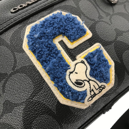 【ジャンク品】【メンズ】 COACH コーチ × SNOOPY スヌーピー コラボ SIGNATURE SHOULDER BAG C4027 シグネチャー ショルダーバッグ カバン 180-260802-hi-19-tagh カラー：ブラック/ブルー 万代Net店