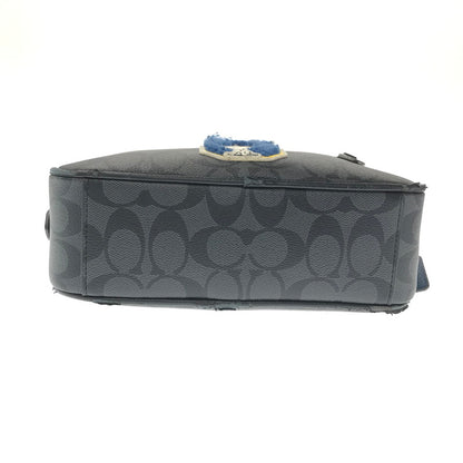 【ジャンク品】【メンズ】 COACH コーチ × SNOOPY スヌーピー コラボ SIGNATURE SHOULDER BAG C4027 シグネチャー ショルダーバッグ カバン 180-260802-hi-19-tagh カラー：ブラック/ブルー 万代Net店