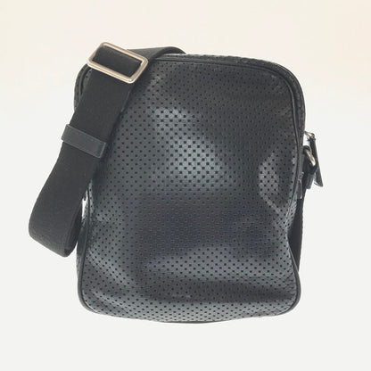 【中古品】【メンズ】 BALLY バリー LINE MESH SHOULDER BAG パンチングレザー メッシュ ショルダーバッグ ライン カバン 188-260802-hi-20-tagh カラー：ブラック 万代Net店