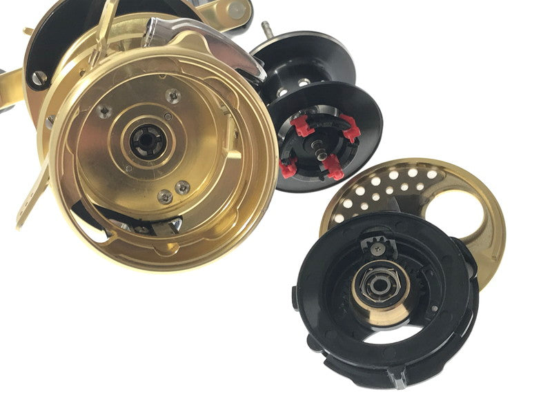 【中古品】 SHIMANO シマノ 15 カルカッタコンクエスト 200HG RIGHT 右ハンドル ベイトリール 釣り 釣り具等 134-260804-YY-08-tagh 万代Net店
