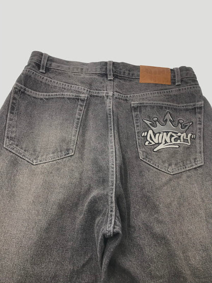 【中古品】【メンズ】 9090 ナインティナインティ KING LOGO BUGGY DENIM PANTS NN1270 キング ロゴ バギー デニム パンツ ジーンズ ボトムス 153-260801-rt-24-tagh サイズ：L カラー：ブラック 万代Net店