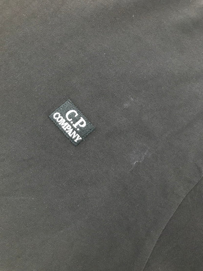【中古品】【メンズ】 C.P.COMPANY シーピー カンパニー LOGO T-SHIRT BLACK RCCMTS726A-0051-00W ロゴ Tシャツ トップス 141-260801-rt-12-tagh サイズ：S カラー：ブラック 万代Net店