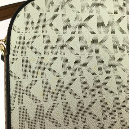 【中古品】【メンズ】 MICHAEL KORS マイケルコース JET SET ITEM LG EW CROSSBODY BAG WHITE クロスボディーバッグ 180-260806-su-08-tagh カラー：ホワイト/ブラウン 万代Net店
