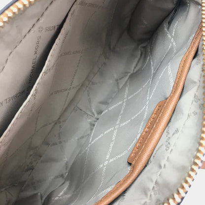 【中古品】【メンズ】 MICHAEL KORS マイケルコース JET SET ITEM LG EW CROSSBODY BAG WHITE クロスボディーバッグ 180-260806-su-08-tagh カラー：ホワイト/ブラウン 万代Net店