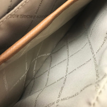 【中古品】【メンズ】 MICHAEL KORS マイケルコース JET SET ITEM LG EW CROSSBODY BAG WHITE クロスボディーバッグ 180-260806-su-08-tagh カラー：ホワイト/ブラウン 万代Net店