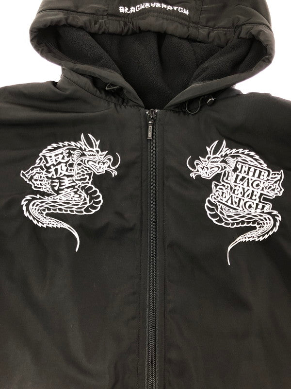 【中古品】【メンズ】 THE BLACK EYE PATCH ザ ブラック アイ パッチ DRAGON EMBROIDERY NYLON JACKET BLACK ドラゴン 刺繍 ナイロン ジャケット アウター 142-260805-rt-07-tagh サイズ：S カラー：ブラック 万代Net店