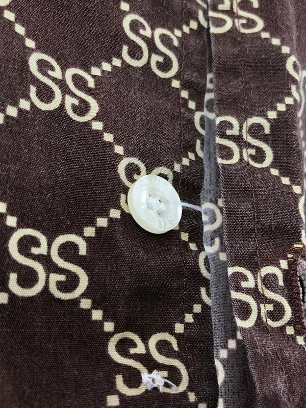【中古品】【メンズ】 STUSSY ステューシー 90's MADE IN USA MONOGRAM S/S SHIRT ９０年代 モノグラム ショートスリーブ シャツ トップス 142-260807-rt-01-tagh サイズ：S カラー：ブラウン 万代Net店