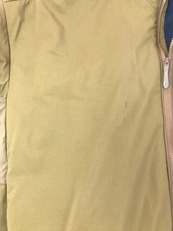 【中古品】【メンズ】 ARC'TERYX アークテリクス ATOM AR HOODY 24105 アトム エーアール フーディー アウター 144-260814-rt-21-tagh サイズ：XL カラー：ブラウン 万代Net店