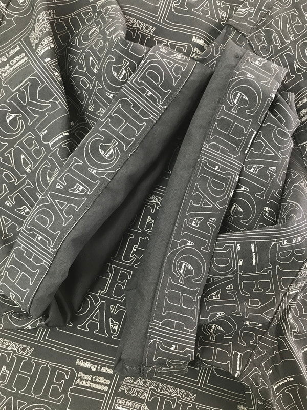 【中古品】【メンズ】 BLACKEYEPATCH ブラックアイパッチ 24AW PRIORITY LABEL S/S RAYON SHIRT BEPFW24TP01 レーヨン シャツ 開襟シャツ トップス 142-260818-rt-46-tag カラー：ブラック 万代Net店