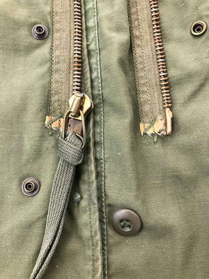 【現状渡し品】【メンズ】 B.W.G ビーダブリュージー × BENTENKOZOU ベンテンコゾウ 70's REMAKE M-65 JACKET リメイク エム65 ジャケット アウター 145-260826-rt-13-tagh サイズ：M カラー：カーキ 万代Net店