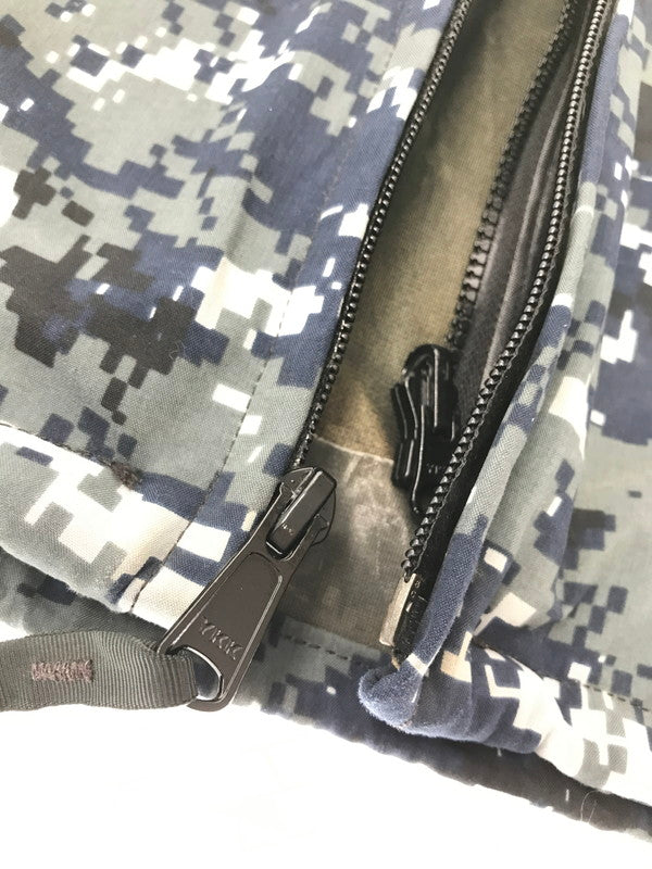 【中古品】【メンズ】 US NAVY アメリカ海軍 GORE-TEX PARKA NAVY DEGITAL CAMO 8415-01-539-9682 ゴアテックス パーカー アウター 146-260826-rt-17-tagh サイズ：M カラー：ネイビー 万代Net店