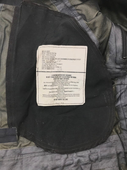 【中古品】【メンズ】 US NAVY アメリカ海軍 GORE-TEX PARKA NAVY DEGITAL CAMO 8415-01-539-9682 ゴアテックス パーカー アウター 146-260826-rt-17-tagh サイズ：M カラー：ネイビー 万代Net店