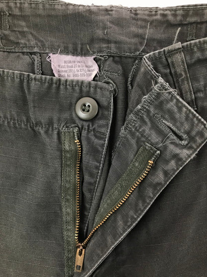 【中古品】【メンズ】 US ARMY アメリカ軍 60's CARGO PANTS 8405-935-3305 68年製 SCOVILLジッパー 60年代 カーゴ パンツ ボトムス ヴィンテージ 157-260827-rt-17-tagh サイズ：S カラー：グリーン系 万代Net店