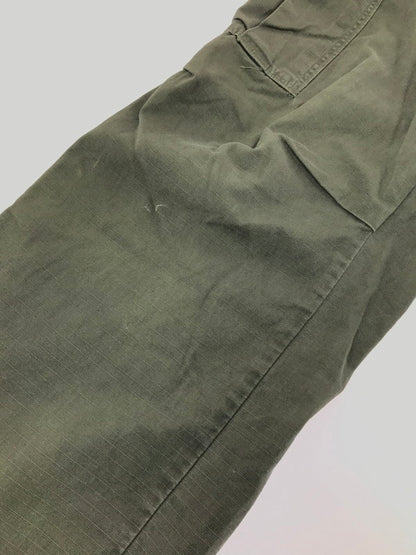 【中古品】【メンズ】 US ARMY アメリカ軍 60's CARGO PANTS 8405-935-3305 68年製 SCOVILLジッパー 60年代 カーゴ パンツ ボトムス ヴィンテージ 157-260827-rt-17-tagh サイズ：S カラー：グリーン系 万代Net店