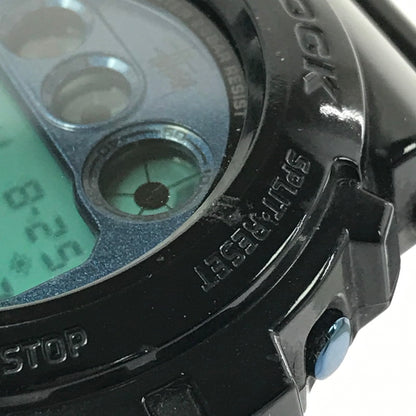 【中古品】【メンズ】 G-SHOCK×STUSSY ジーショック×ステューシー 30週年記念コラボモデル DW-6900ST デジタル クォーツ 腕時計 196-260827-ki-03-tagh カラー：ブラック 万代Net店