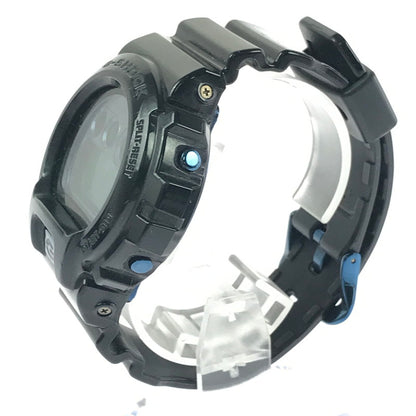 【中古品】【メンズ】 G-SHOCK×STUSSY ジーショック×ステューシー 30週年記念コラボモデル DW-6900ST デジタル クォーツ 腕時計 196-260827-ki-03-tagh カラー：ブラック 万代Net店