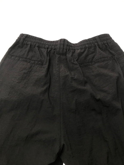 【中古品】【メンズ】 YOKE ヨーク 25SS NYLON 3PLEATED WIDE-LEG EASY TROUSERS YK25SS0922P 3プリーツ ワイドレッグ イージー トラウザーズ 151-260829-rt-29-tagh サイズ：2 カラー：ブラック 万代Net店