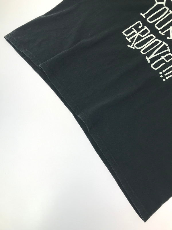 【中古品】【メンズ】 STUSSY ステューシー × GALLERY がルフィ 1950 MESSAGE PRINT T-SHIRT メッセージ プリント Tシャツ トップス 142-260825-rt-11-tagh サイズ：XL カラー：ブラック 万代Net店