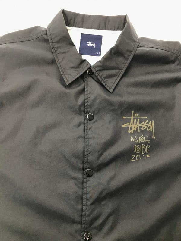 【現状渡し品】【メンズ】 OLD STUSSY オールド ステューシー 00's WORLD TRIBE 2003 STAFF COACH JACKET 紺タグ コーチ ジャケット ライトアウター 142-260826-rt-16-tagh サイズ：L カラー：ブラック 万代Net店