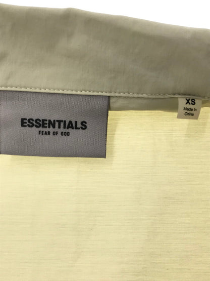 【中古品】【メンズ】 FEAR OF GOD ESSENTIALS フィア オブ ゴッド エッセンシャルズ COACH JACKET BEIGE コーチジャケット ライトアウター 142-260826-rt-12-tagh サイズ：XS カラー：ベージュ 万代Net店