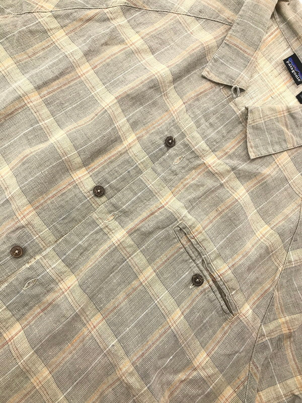 【中古品】【メンズ】 半袖シャツ 144-260826-rt-02-tagh サイズ：L カラー：グレー 万代Net店