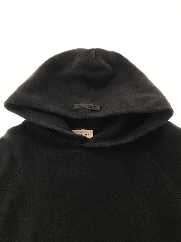 【中古品】【メンズ】 FOG ESSENTIALS フィア オブ ゴッド エッセンシャルズ BACK RUBBER LOGO HOODIE バック ラバー ロゴ フーディー パーカー 142-260829-rt-36-tagh サイズ：XL カラー：ブラック 万代Net店