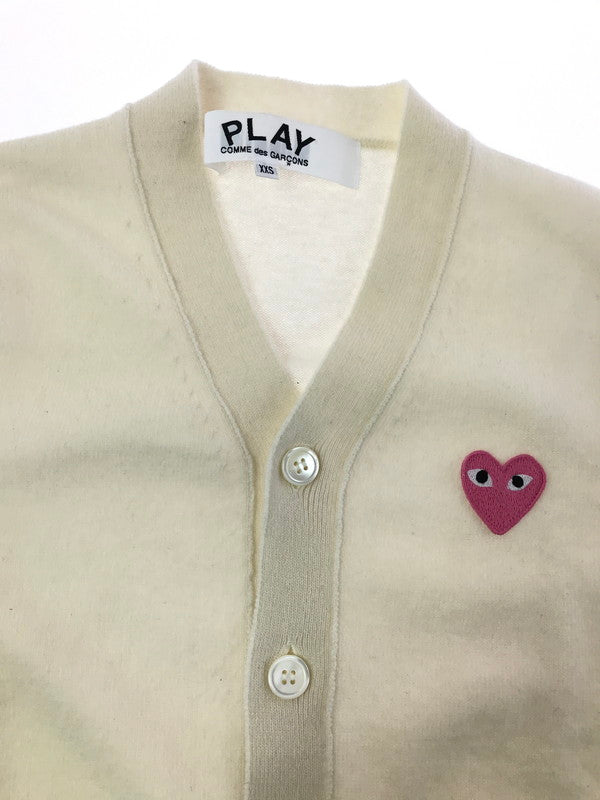 【中古品】【レディース】 PLAY COMME DES GARCONS プレイコムデギャルソン PINK HEART CARDIGAN AX-N099 AD2026 ピンクハートカーディガン 168-260830-su-01-tagh サイズ：XXS カラー：ナチュラルカラー 万代Net店