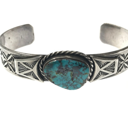 【現状渡し品】【メンズ】 USED TURQUOISE STAMP WORK BANGLE ターコイズ スタンプ ワーク バングル アクセサリー 191-260907-na-10-tagh カラー：シルバー 万代Net店
