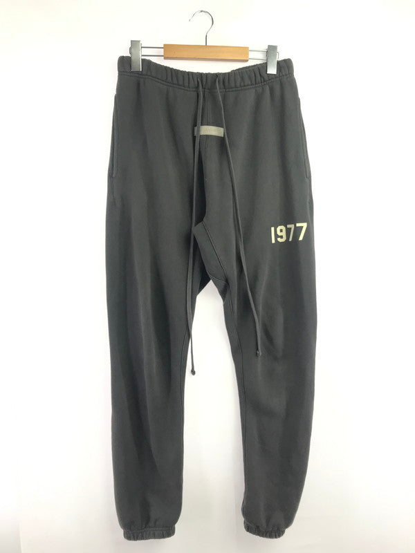 【中古品】【メンズ】 FEAR OF GOD ESSENTIALS フィア オブ ゴッド エッセンシャルズ SWEAT PANTS DARK GRAY スウェット パンツ ボトムス 153-260913-rt-04-tagh サイズ：S カラー：ダークグレー 万代Net店