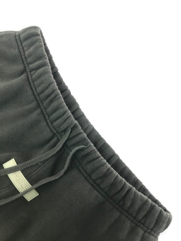 【中古品】【メンズ】 FEAR OF GOD ESSENTIALS フィア オブ ゴッド エッセンシャルズ SWEAT PANTS DARK GRAY スウェット パンツ ボトムス 153-260913-rt-04-tagh サイズ：S カラー：ダークグレー 万代Net店