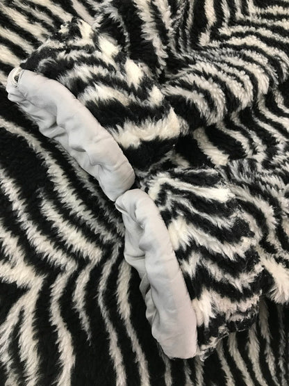 【現状渡し品】【メンズ】 STYLE EYES スタイル アイズ ZEBRA PATTERN FLEECE JACKET BLACK WHITE SE14506 ゼブラ パターン フリース ジャケット アウター 145-260917-rt-17-tagh サイズ：40 カラー：ブラック/ホワイト 万代Net店