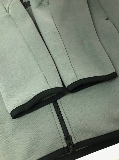 【中古品】【メンズ】 NIKE ナイキ TECH FLEECE JACKET GRAY HV0950-085 テック フリース ジャケット ライトアウター 148-260917-rt-03-tagh サイズ：S カラー：グレー 万代Net店