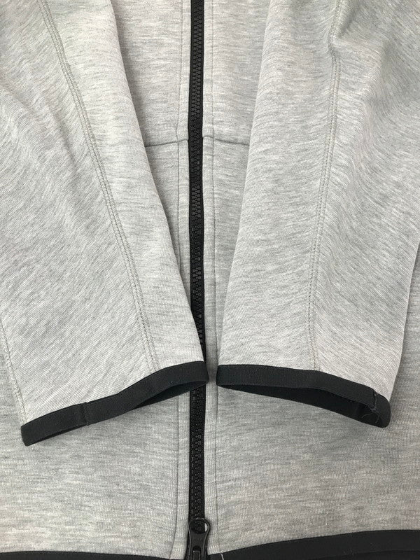 【中古品】【メンズ】 NIKE ナイキ TECH FLEECE HOODIE GRAY 928484-063 テック フリース フーディー パーカー トップス 148-260917-rt-01-tagh サイズ：M カラー：グレー 万代Net店